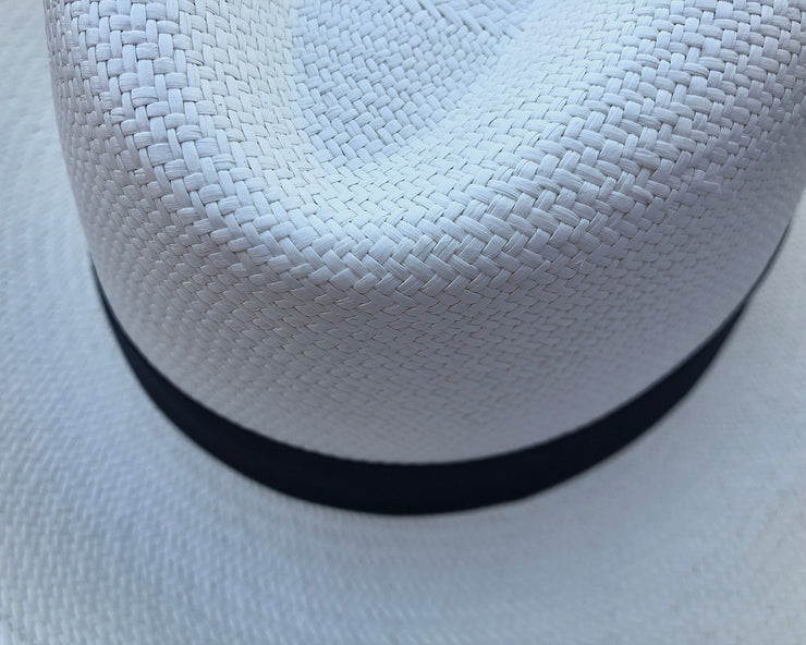 All Man Classic Toquilla Straw Hat Panama Hat Hombre Sombrero Cl�sico de Paja Toquilla White Blanco Natural AWANA